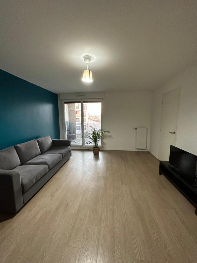 Logement La Courneuve-Aubervilliers Rerb Экстерьер фото